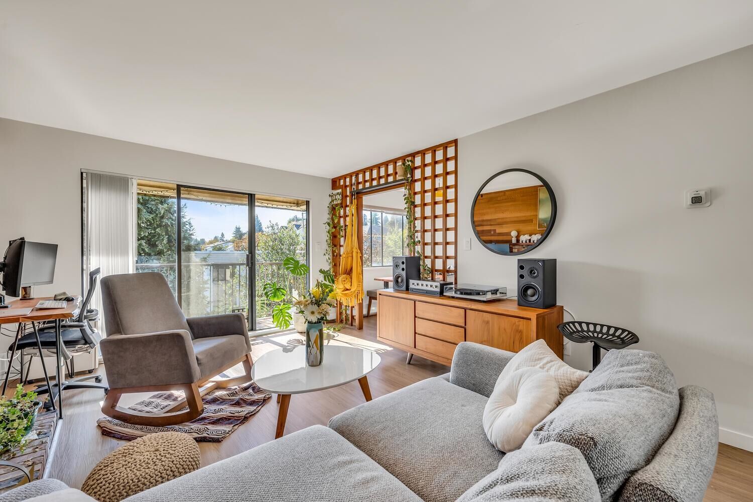 Property Photo: 466 E Eighth Avenue 504 BC V3L 4L2