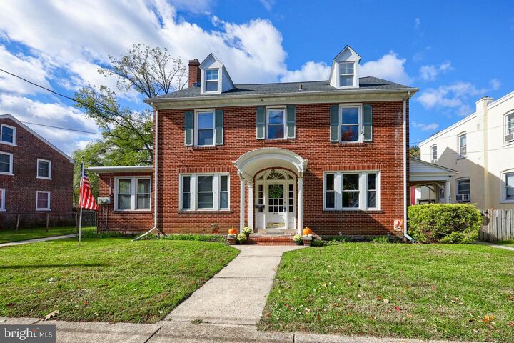 828-826 Highland Avenue  Lancaster PA 17603 photo
