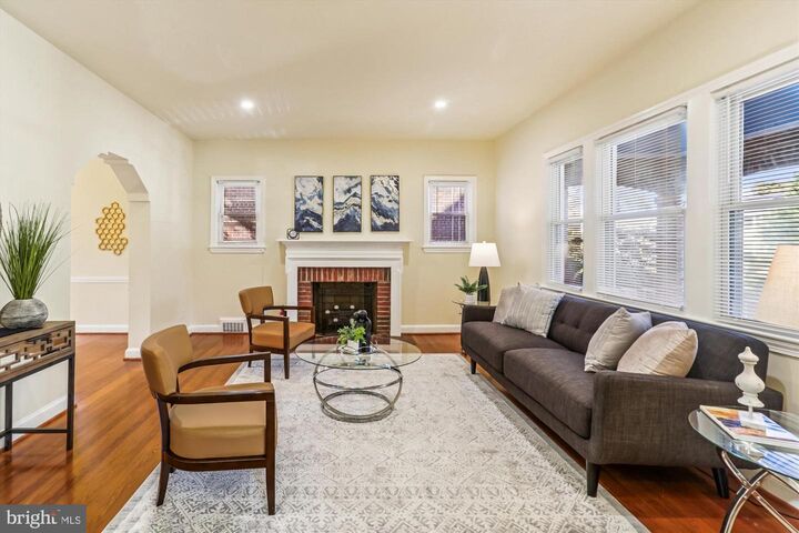 Property Photo: 1348 Underwood Street NW DC 20012