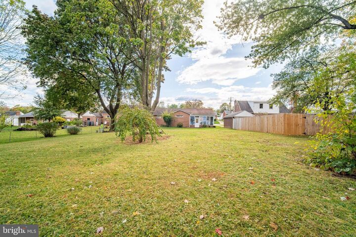 Property Photo: 719 Elkwood Drive PA 17070