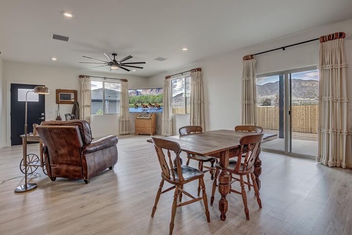 Property Photo: 936 S Accuracy Way AZ 85553