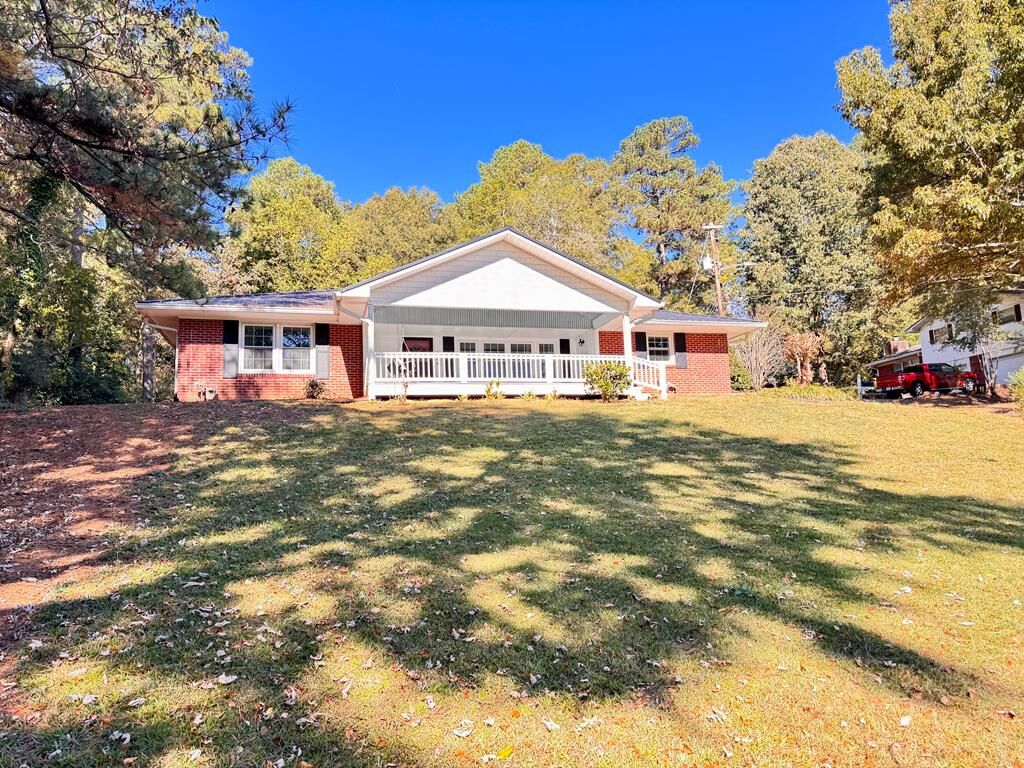 Property Photo: 934 Hardwick Circle GA 30720