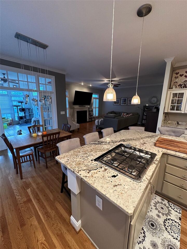 Property Photo: 712 E 9th Street NC 28202