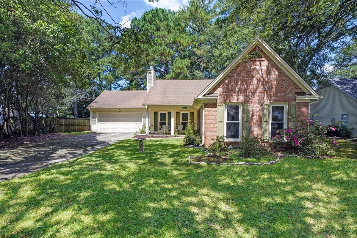 Property Photo: 115 Saint Awdry Street SC 29485