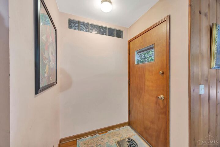 Property Photo: 5314 Hillcrest Drive OH 45056