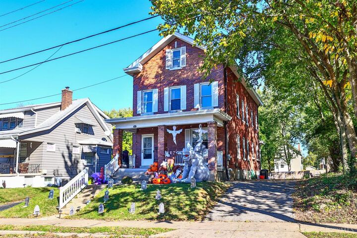 Property Photo: 4216 Bell Street OH 45212