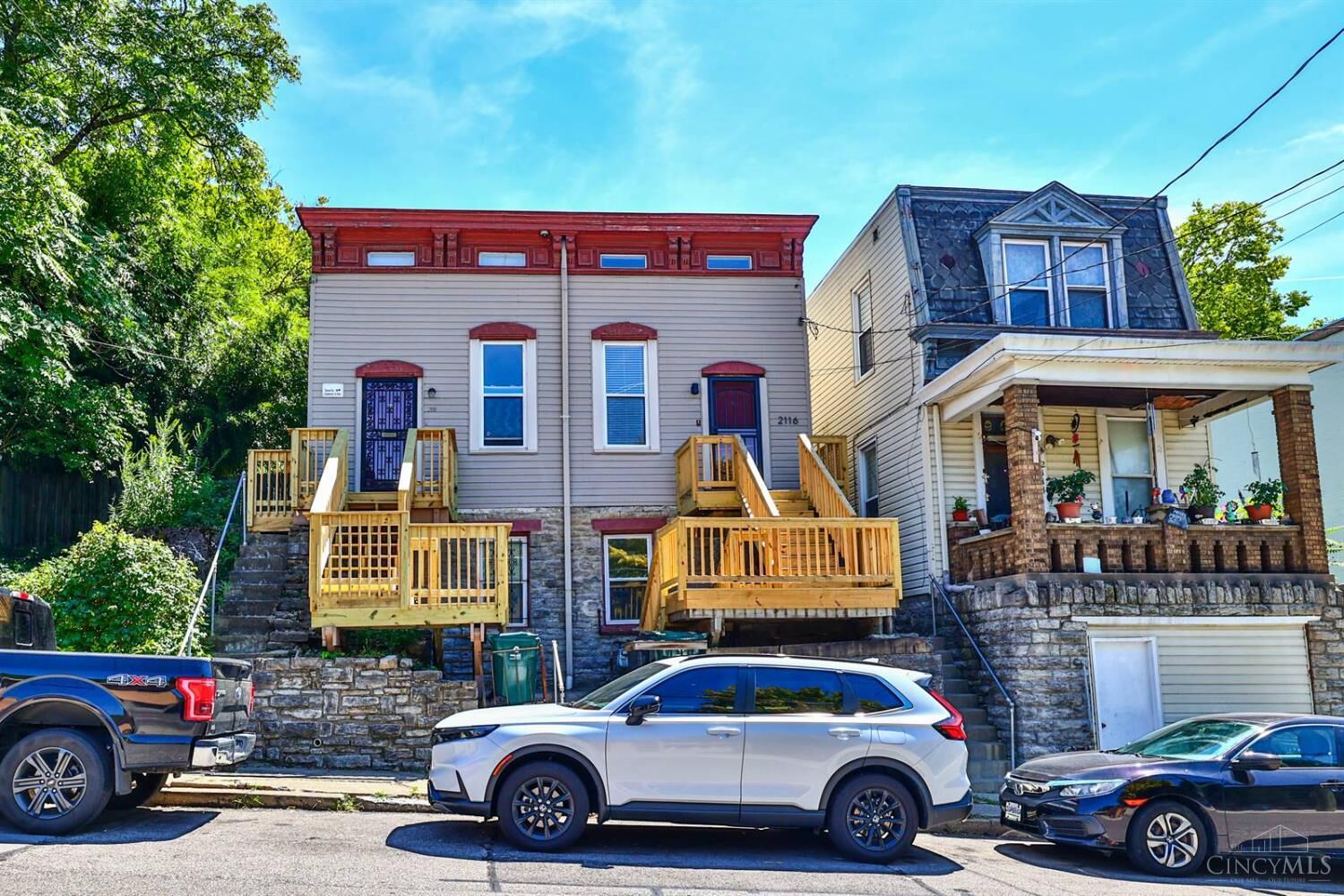 Property Photo:  2116 Loth Street  OH 45202