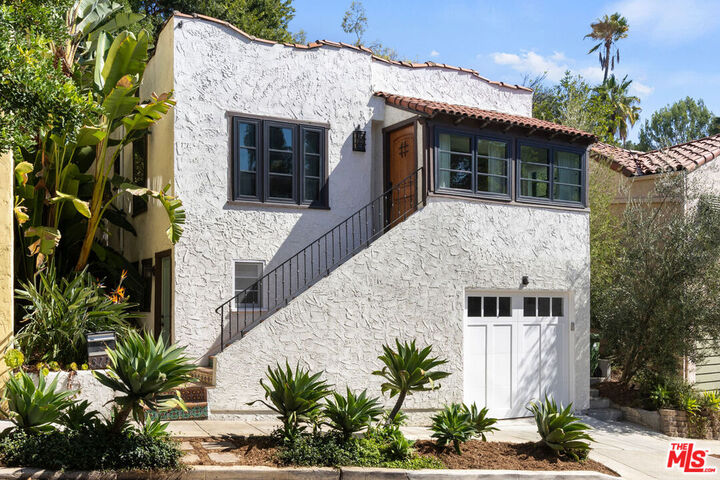 3117 Berkeley Ave  Los Angeles CA 90026 photo