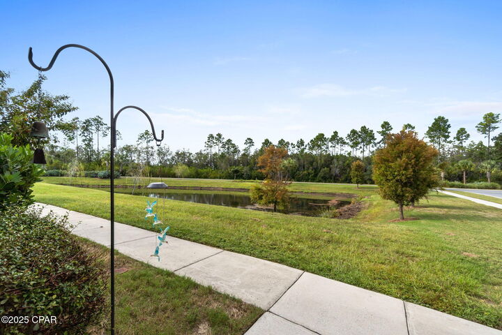 Property Photo: 8622 Conch Shell Court FL 32413