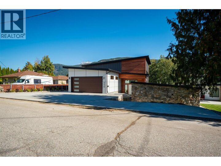 Property Photo:  3429 8th Avenue  BC V1N 4L1 