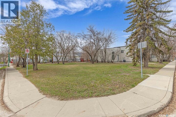 205 25th Street W  Saskatoon SK S7L 0C3 photo
