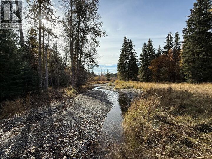 Photo de la propriété:  Lot 3 & 4 Lazy Lake Road  BC V0B 2K0 