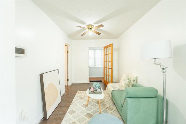 Property Photo: 726 Alfred Avenue MB R2W 1Y9