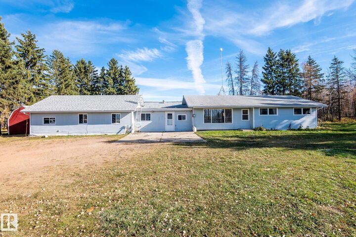 Property Photo: 51455 Rge Road 225 AB T8C 1H5