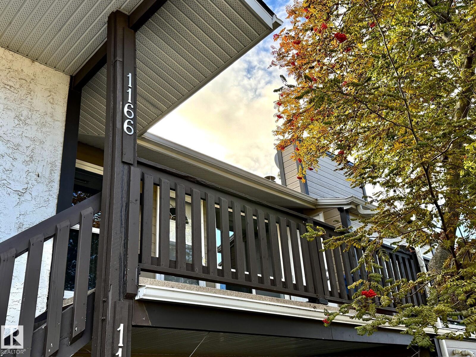 Property Photo:  1166 Saddleback Road NW  AB T6J 4Z4 