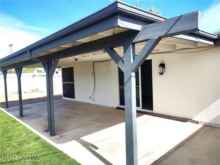 Property Photo: 3221 Sombrero Circle NV 89169