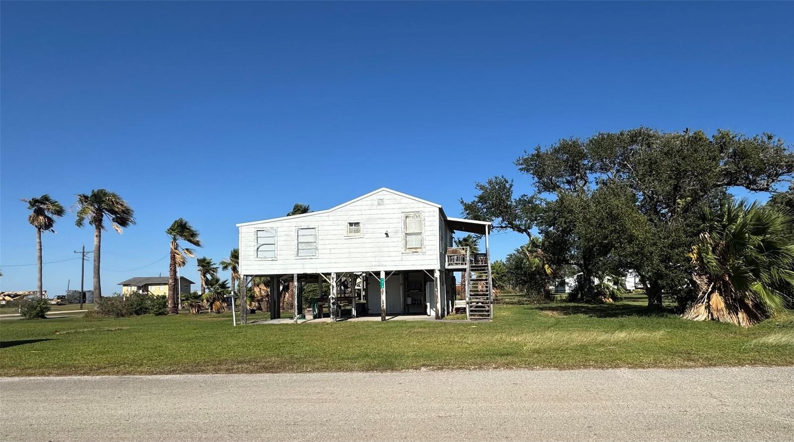 Property Photo:  1410 12th Street  TX 77650
