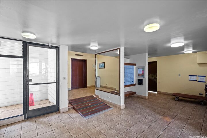 Property Photo:  46-270 Kahuhipa Street A419  HI 96744 