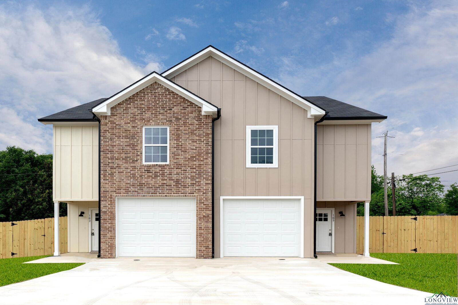 Property Photo: 163/165 Village North Circle TX 75647