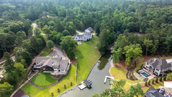 Property Photo: 1060 Old Rock Road GA 30642