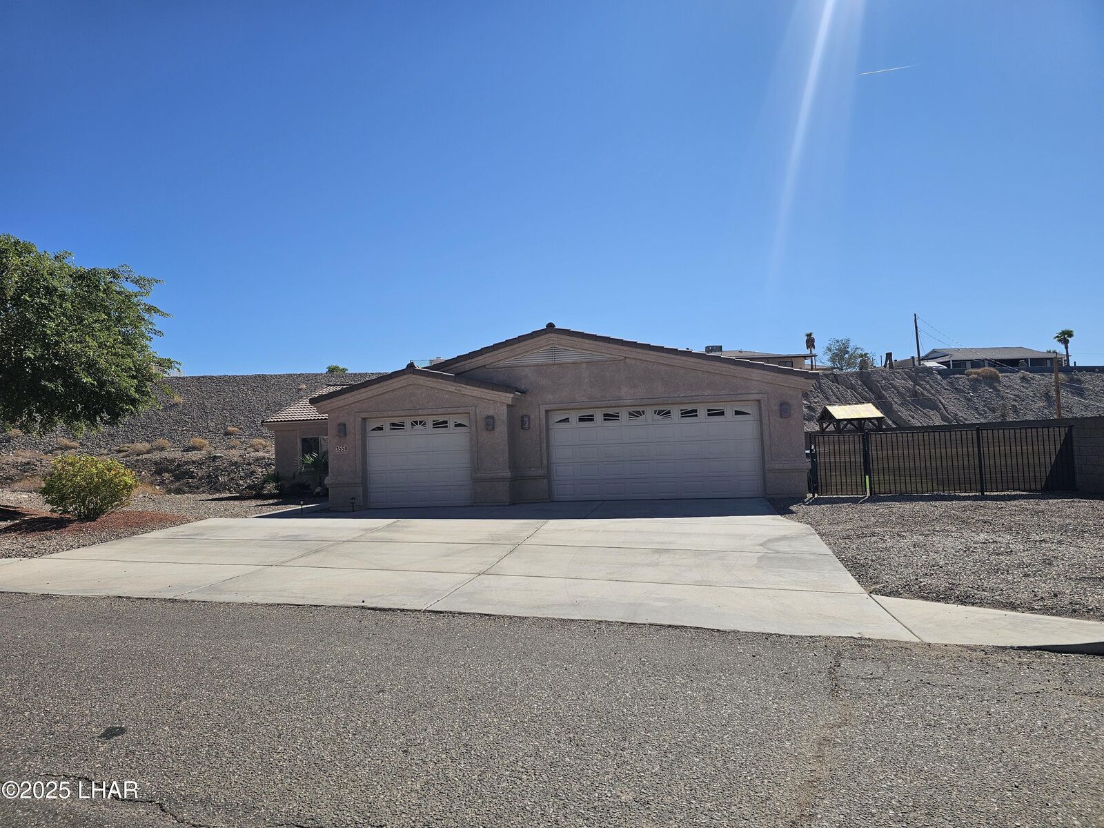 Property Photo:  3550 Tecumseh Dr  AZ 86404 