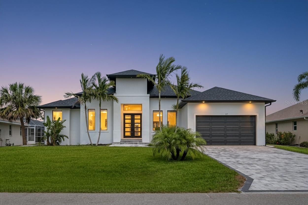 Property Photo: 117 Marker Road FL 33947