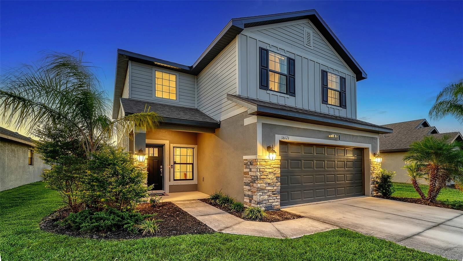 Property Photo: 16121 61st Lane E FL 34219