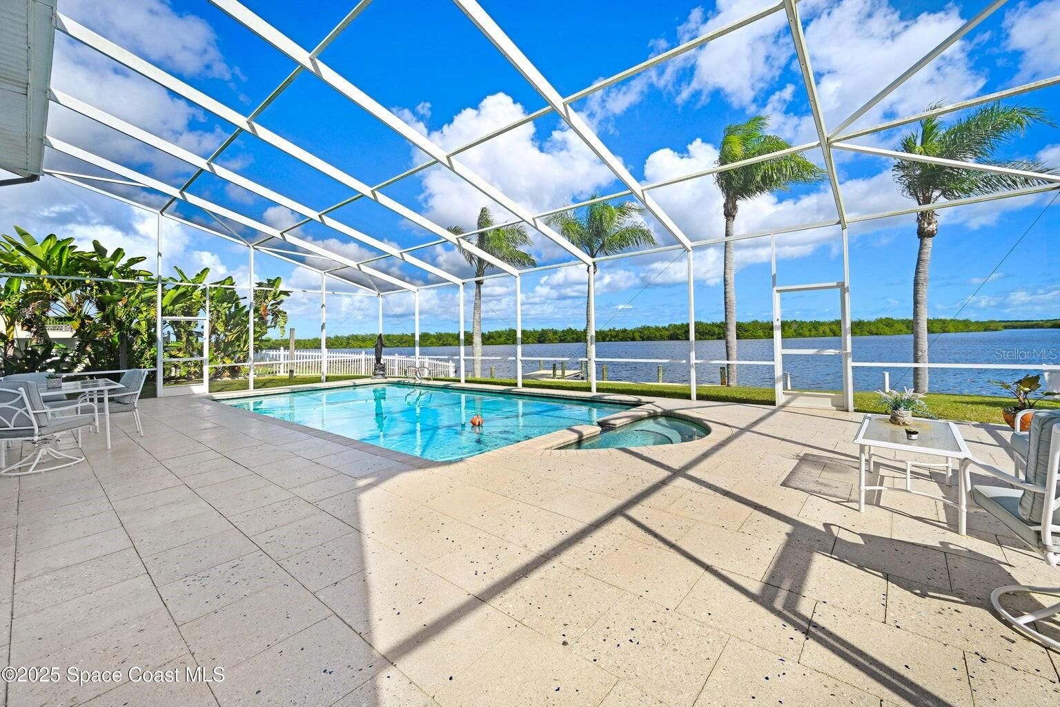 Property Photo:  1440 Sykes Creek Drive  FL 32953 