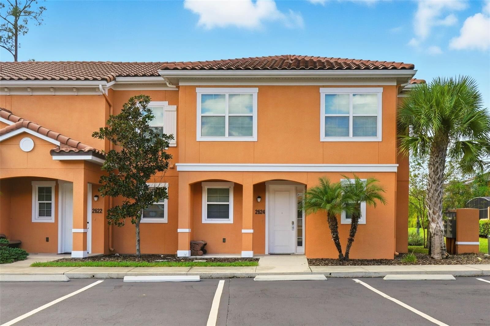 Property Photo: 2624 Bugatti Court FL 34746