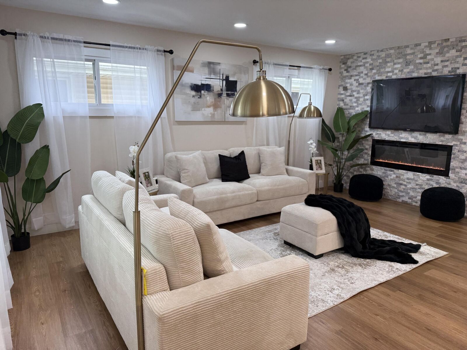 Property Photo: 3873 N 75th St WI 53216