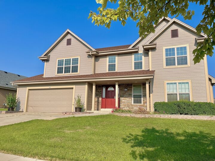 24 Rushmore Ln  Hartford WI 53027 photo