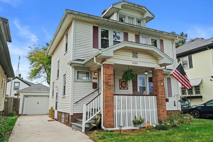 3505 Lindermann Ave  Racine WI 53405 photo