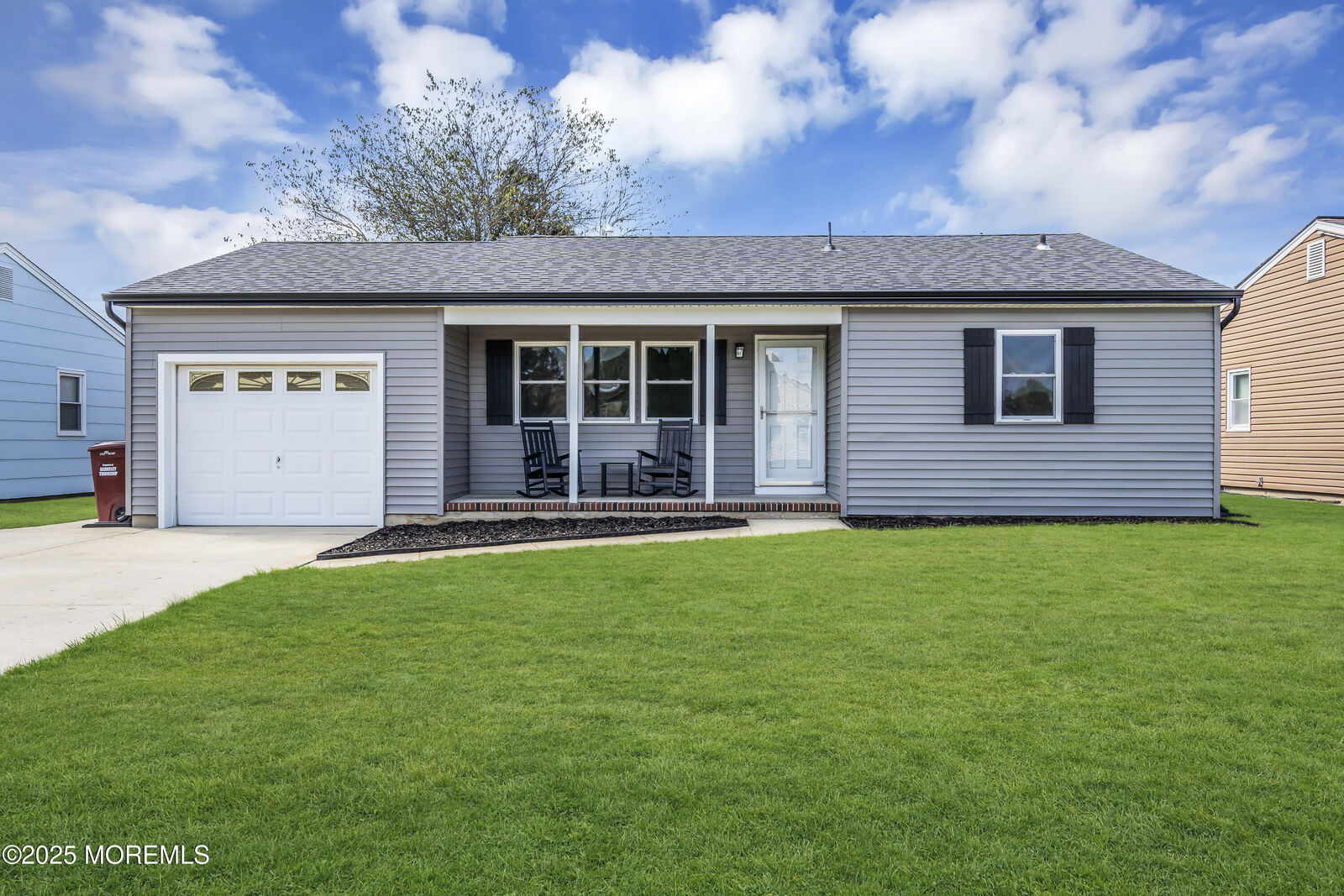 Property Photo:  6 Langley Road  NJ 08757 