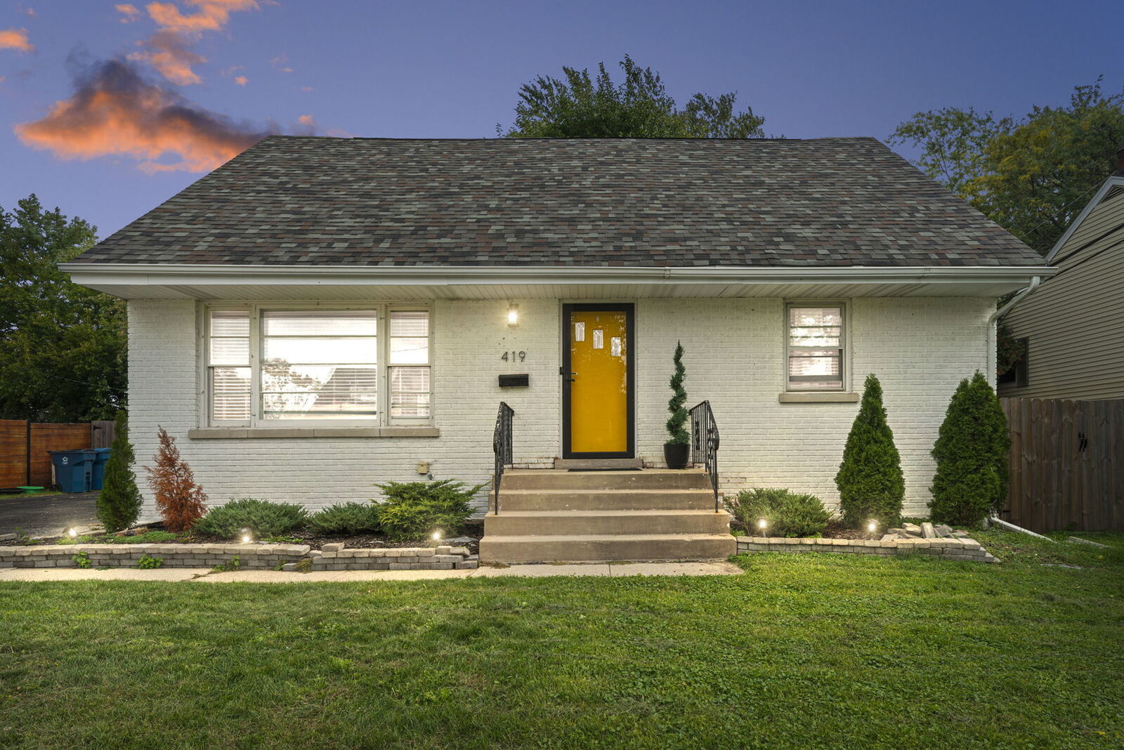 Property Photo: 419 Longwood Drive IL 60411