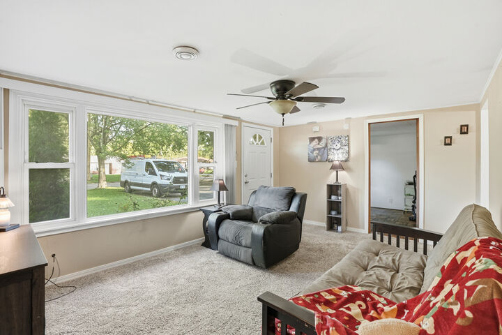 Property Photo: 3514 William Street IL 60475