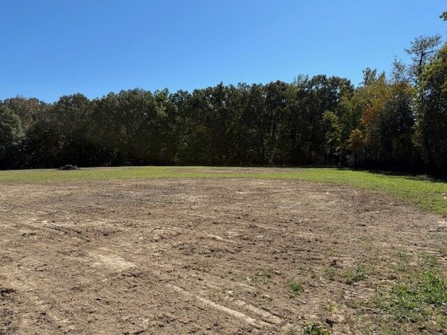 Property Photo: 2 W Lincoln St TN 37388