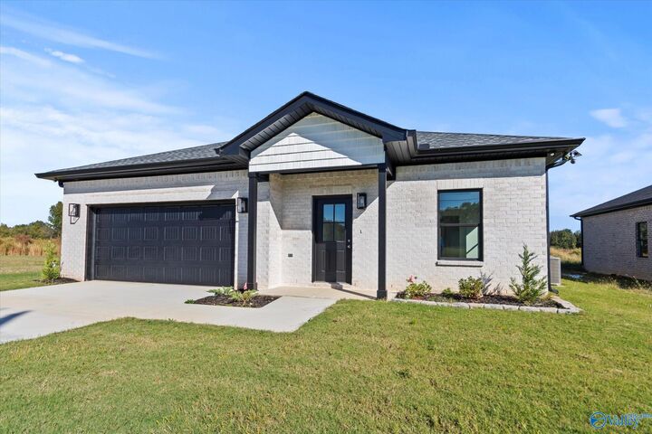 Property Photo:  17194 Red Hill Road  AL 35611 