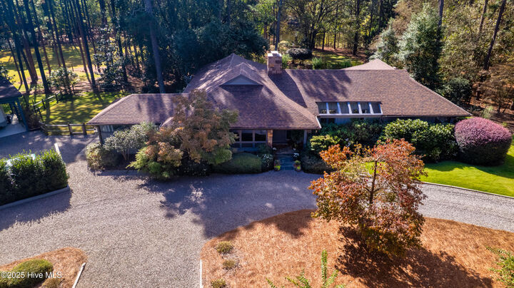 Property Photo:  207 Bump A Long Lane  NC 28387