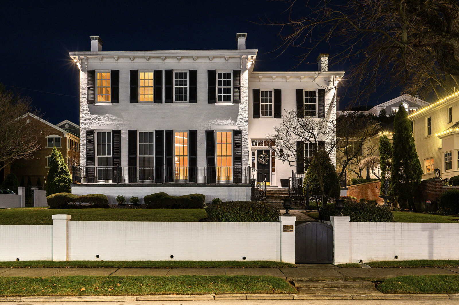 Property Photo:  420 - 422 Riverside Drive  KY 41011
