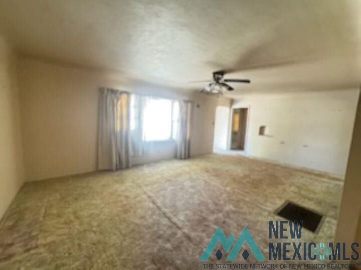 Property Photo:  812 N Edward Street  NM 88220