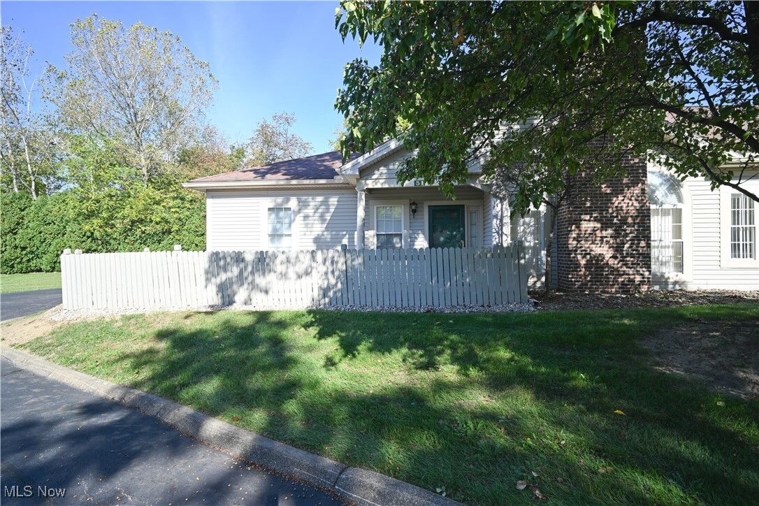 Property Photo:  51 Woodland  OH 44446