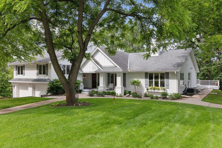 Property Photo:  145 Smith Avenue  MN 55391