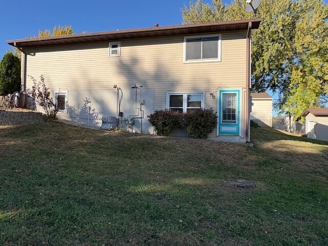 Property Photo:  1200 Crestview Road  MN 56007 