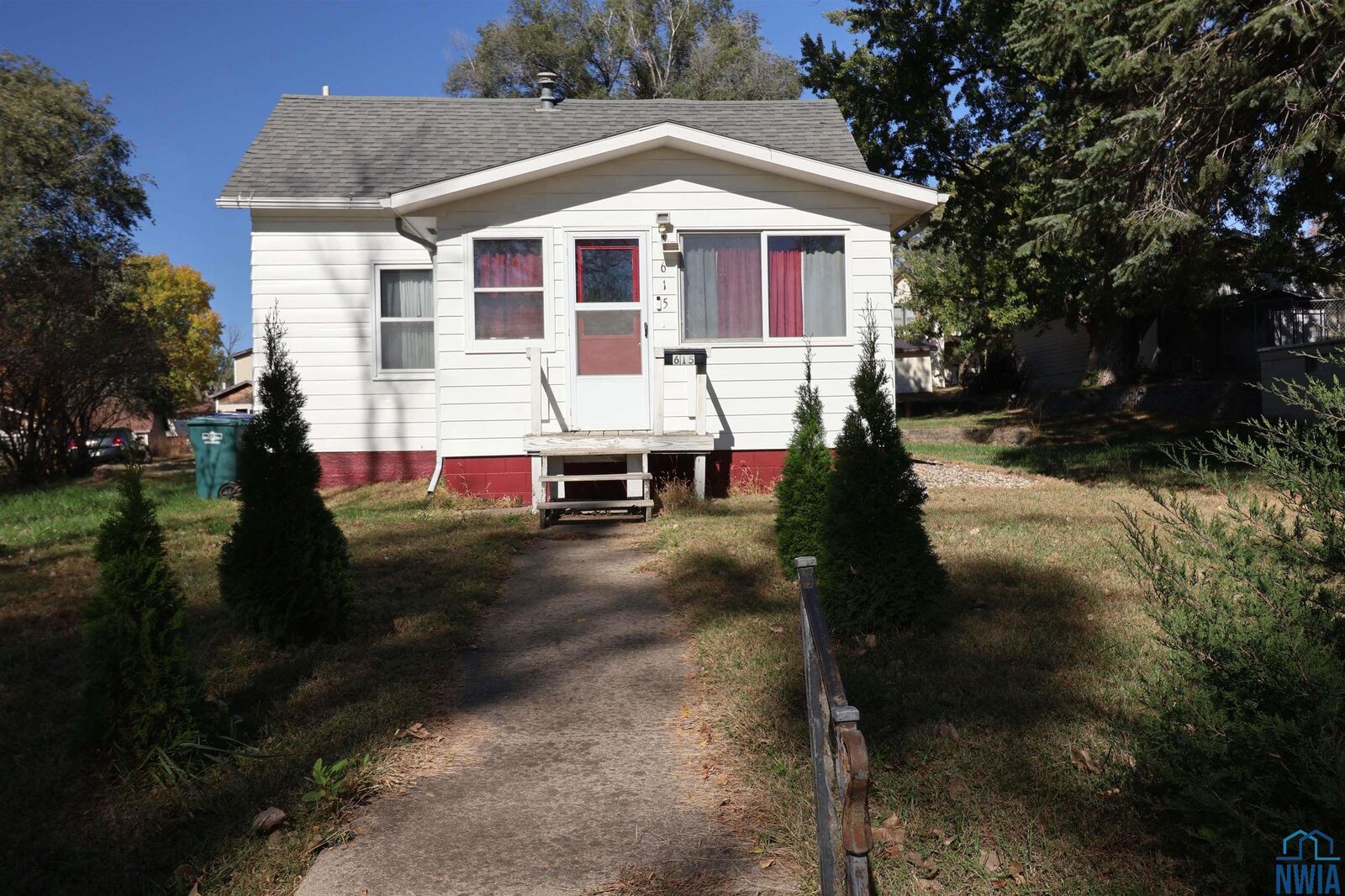 Property Photo: 615 16th St IA 51023