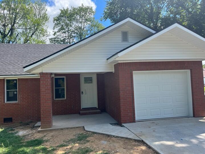Property Photo: 200 County Avenue AR 72744