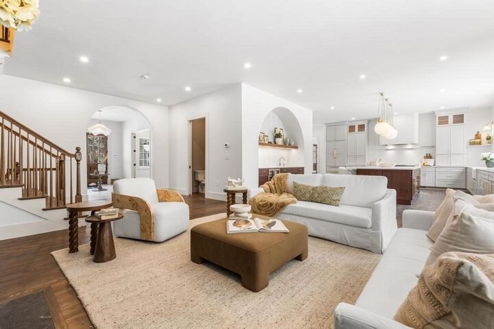 Property Photo:  31 Porter Rd  MA 01810 
