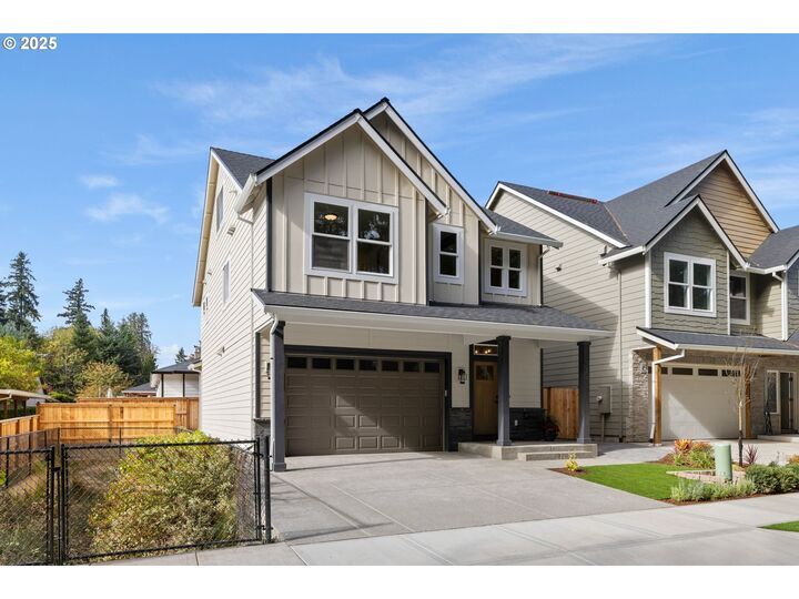 Property Photo: 7704 SW Layton Ln OR 97224