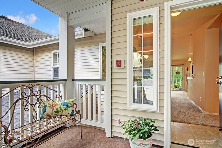 Property Photo: 12109 NE 171st Place B303 WA 98011