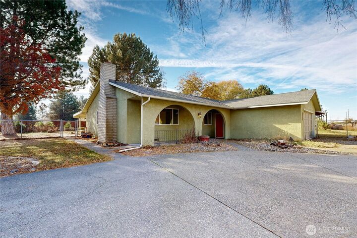 Property Photo:  55  Champion Street  WA 99360 