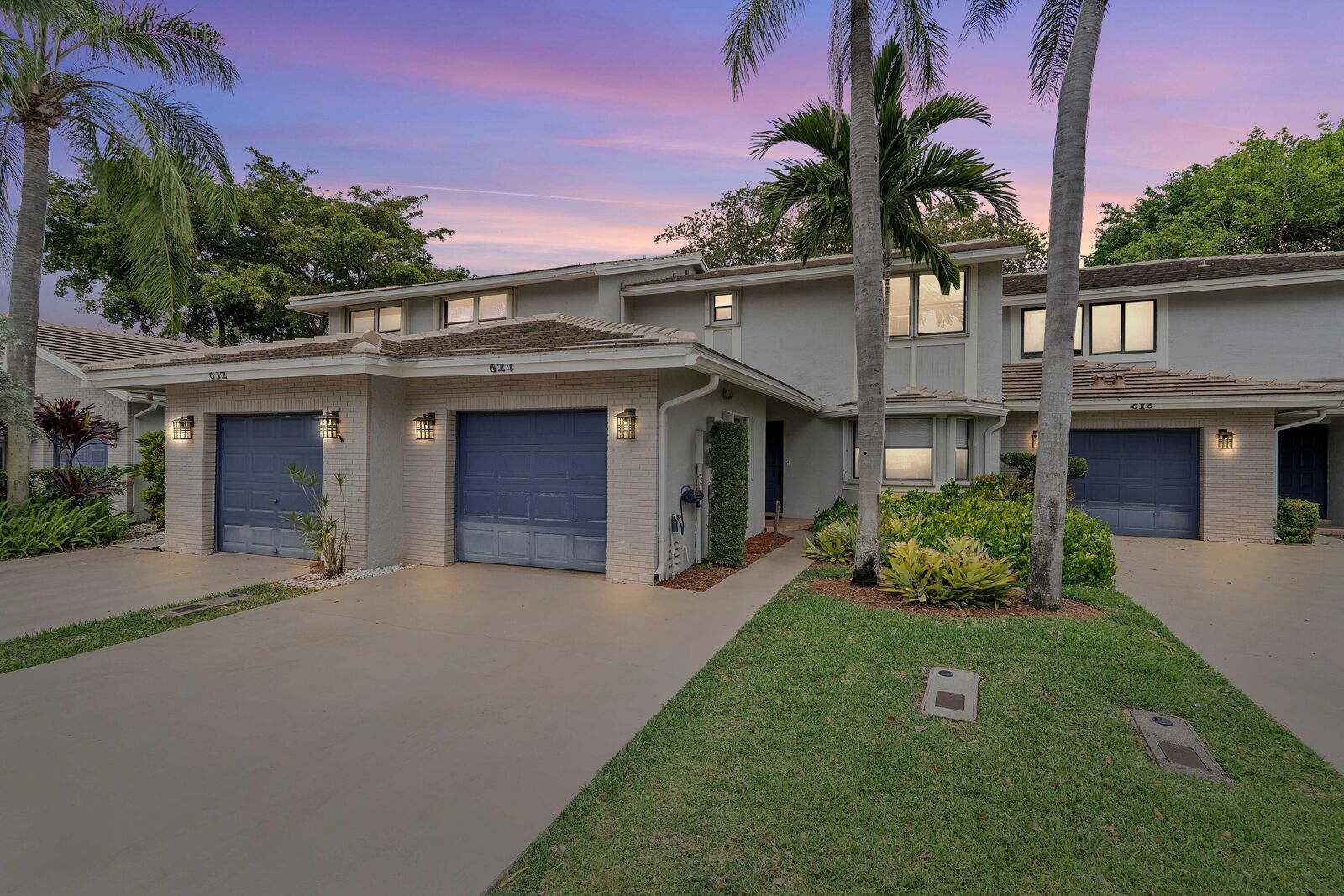 Property Photo: 624 N Deer Creek North Shore Drive N FL 33442